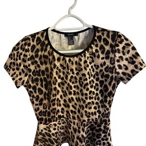 Forever 21 Leopard Print Short Sleeve Top